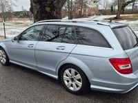 Begagnad Mercedes C180 156 HK (114 kW) 2013 Ljust gråblå