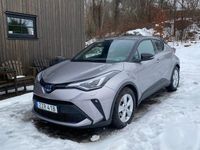 Begagnad Toyota C-HR Executive 184 HK (135 kW) 2020 SUV