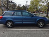 begagnad Subaru Outback 2.5 4WD Automat - NYBES/NYSERV - Dragkrok