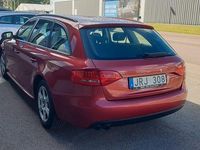 Begagnad Audi A4 136 HK (100 kW) 2010 Röd Kombi