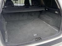 Begagnad Volvo V70 Drive Kinetic 109 HK (80 kW) 2011 Vit Kombi