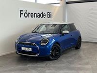 Begagnad Mini Cooper SE Favoured 160 kW (218 HK) 2023 Blå Halvkombi