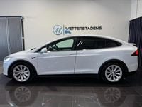 Begagnad Tesla Model X 311 kW (423 HK) 2018 Vit SUV