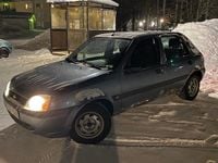 Begagnad Ford Fiesta 60 HK (44 kW) 2002 Halvkombi