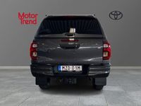 begagnad Toyota HiLux Dubbelhytt 2.8 4WD GR Kåpa|Led|Drag|JBL|V-hjul|Moms