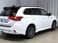Begagnad Mitsubishi Outlander P-HEV Edition 135 HK (99 kW) 2019 Vit SUV