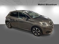 begagnad Peugeot 208 Allure PureTech 82 *Glastak* GPS