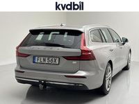 Begagnad Volvo V60 2023 Silver Kombi