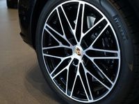 begagnad Porsche Cayenne S Coupé 2024 Svart
