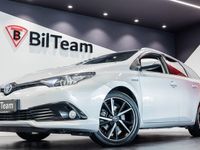 begagnad Toyota Auris Touring Sports Hybrid e-CVT Comfort Euro 6 136hk