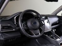 begagnad Subaru Outback Limited 2.5 AWD XFuel Aut 175hk + Vhjul/Drag/M-värmare