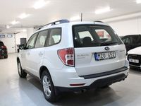 begagnad Subaru Forester 2.0 X 4WD Backkamera 150hk