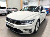 begagnad VW Passat GTE Plug-In Hybrid 218hk Executive Euro 6