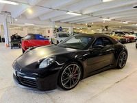 Begagnad Porsche 911 Carrera 4S 450 HK (330 kW) 2020 Jet black metallic Cab