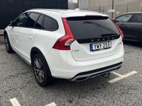 begagnad Volvo V60 CC D4 AWD Geartronic Classic, Summum