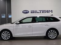 Begagnad Skoda Octavia Style 204 HK (150 kW) 2021 Vit Kombi
