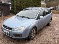 Begagnad Ford Focus 125 HK (91 kW) 2006 Kombi
