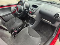 begagnad Peugeot 107 5-dörrar 1.0 Euro 4 Lågmilare