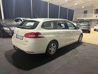 Begagnad Peugeot 308 SW 110 HK (80 kW) 2016 Vit Kombi