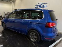 Begagnad VW Sharan 150 HK (110 kW) 2018 Blå Minibuss
