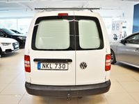 begagnad VW Caddy Maxi 1.6 TDI Dragkrok Inredning 2015, Transportbil