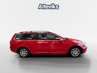Begagnad Volvo V70 Momentum 165 HK (121 kW) 2012 Röd Kombi