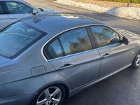 Begagnad BMW 325 218 HK (160 kW) 2011 Sedan