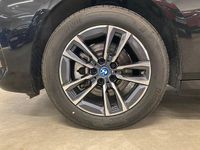 Begagnad BMW 225 Active Tourer M Sport 136 HK (100 kW) 2024 Svart Minibuss