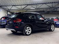 Begagnad BMW X1 143 HK (105 kW) 2012 Svart SUV