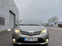 begagnad Toyota Avensis Kombi 1.8 Valvematic Euro 5