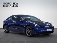 Begagnad Tesla Model 3 Standard Range 235 kW (320 HK) 2022 Blå Sedan