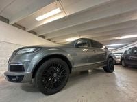 Begagnad Audi Q7 Design 272 HK (200 kW) 2014 Grå SUV