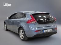Begagnad Volvo V40 Business Edition 124 HK (91 kW) 2016 Blå Halvkombi
