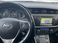 Begagnad Toyota Auris Touring Sports 136 HK (100 kW) 2014 Kombi