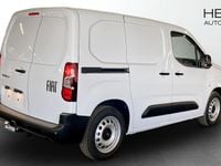 Ny Fiat Doblò 131 HK (96 kW) 2025 Vit Minibuss