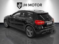 Begagnad Mercedes GLA250 Night 211 HK (155 kW) 2014 Svart SUV