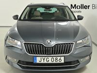 begagnad Skoda Superb Combi COM L&K TDI 190 DSG 4X4