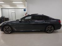 begagnad BMW M760 Li xDrive V12 610HK Executive Full Utrustad 1 Ägare