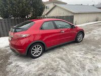 Begagnad Honda Civic Sport 140 HK (102 kW) 2009 Röd Halvkombi