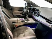 Begagnad Hongqi EHS7 202 kW (275 HK) 2024 Svart (black) SUV