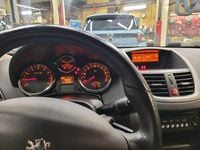 Begagnad Peugeot 207 RC 174 HK (127 kW) 2008 Halvkombi