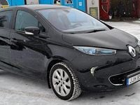 Begagnad Renault Zoe 64 kW (88 HK) 2015 Svart Halvkombi