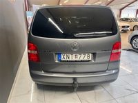 begagnad VW Touran 2.0 FSI Manuell, 150hk