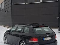 Begagnad VW Golf VI 105 HK (77 kW) 2010 Halvkombi
