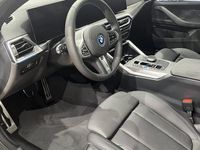 begagnad BMW i4 eDrive40 M Sport Pro Charged Pa Fartpilot DA HiFi Drag 2024, Personbil