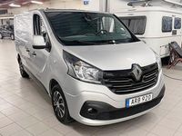 Begagnad Renault Trafic 120 HK (88 kW) 2015 Silver Minibuss