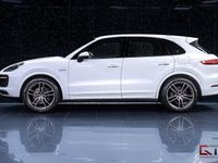 begagnad Porsche Cayenne E-Hybrid Sport Chrono Luftfjädring 462hk