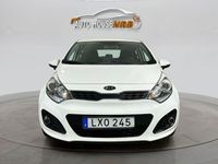 begagnad Kia Rio 5-dörrar 1.4 CVVT GLS NYSERVAD KAMKEDJA