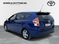 begagnad Toyota Prius Hybrid 1.8 Elhybrid 7-sits Vinterhjul 2016, Halvkombi