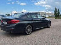 Begagnad BMW 530 M Sport 252 HK (185 kW) 2017 Grå Sedan